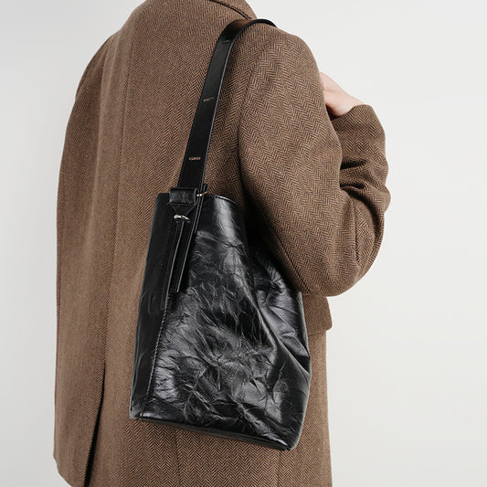 Wrinkled Genuine Leather Bucket Tote Bag