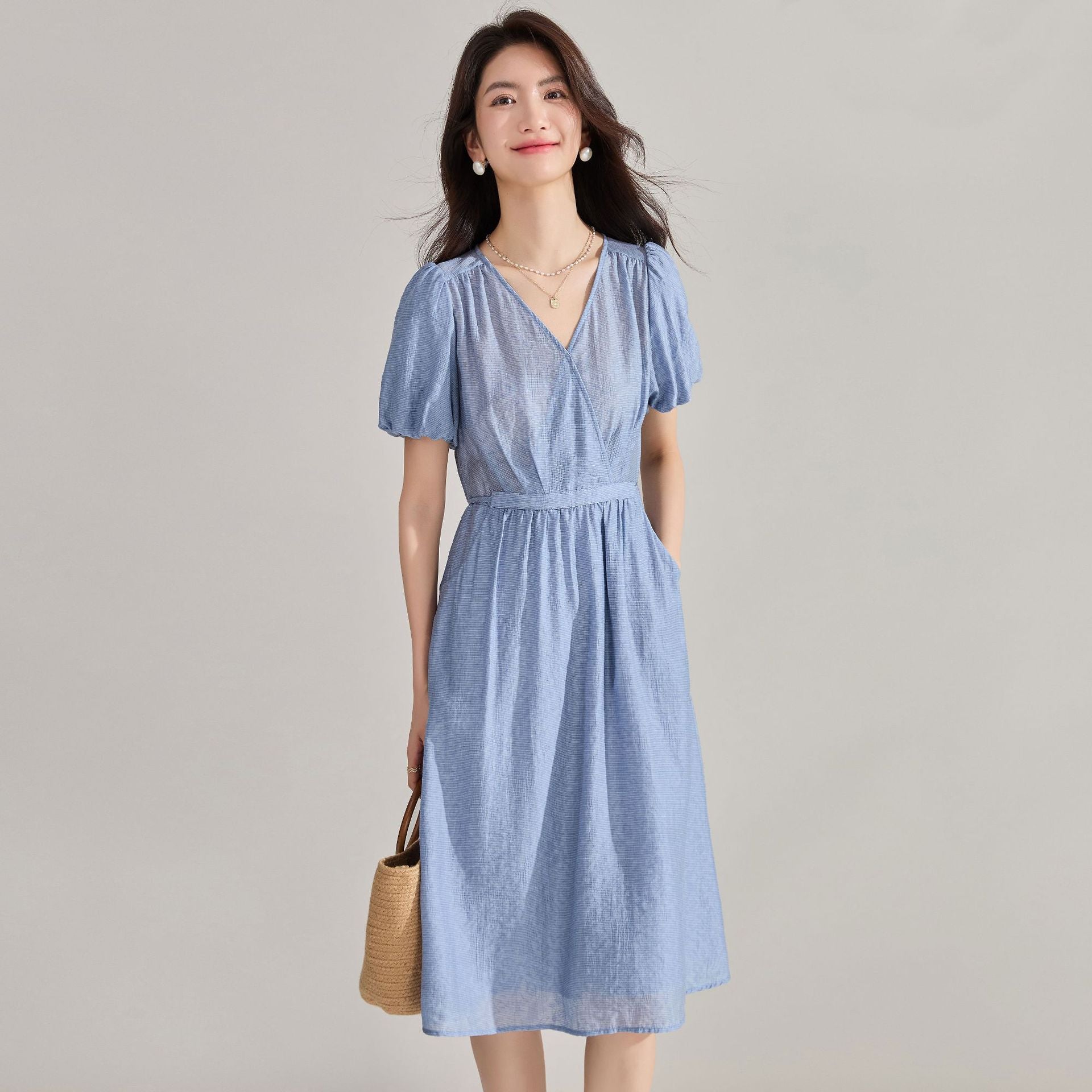 Elegant Blue Tencel Jacquard Midi Dress with Tie-Waist | SUNJIMISE Singapore Elegant Blue Tencel Jacquard Midi Dress with Tie-Waist | SUNJIMISE Singapore