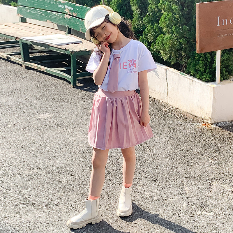 Girls' Preppy Style T-shirt and Pleated Skirt Two Pieces Set
