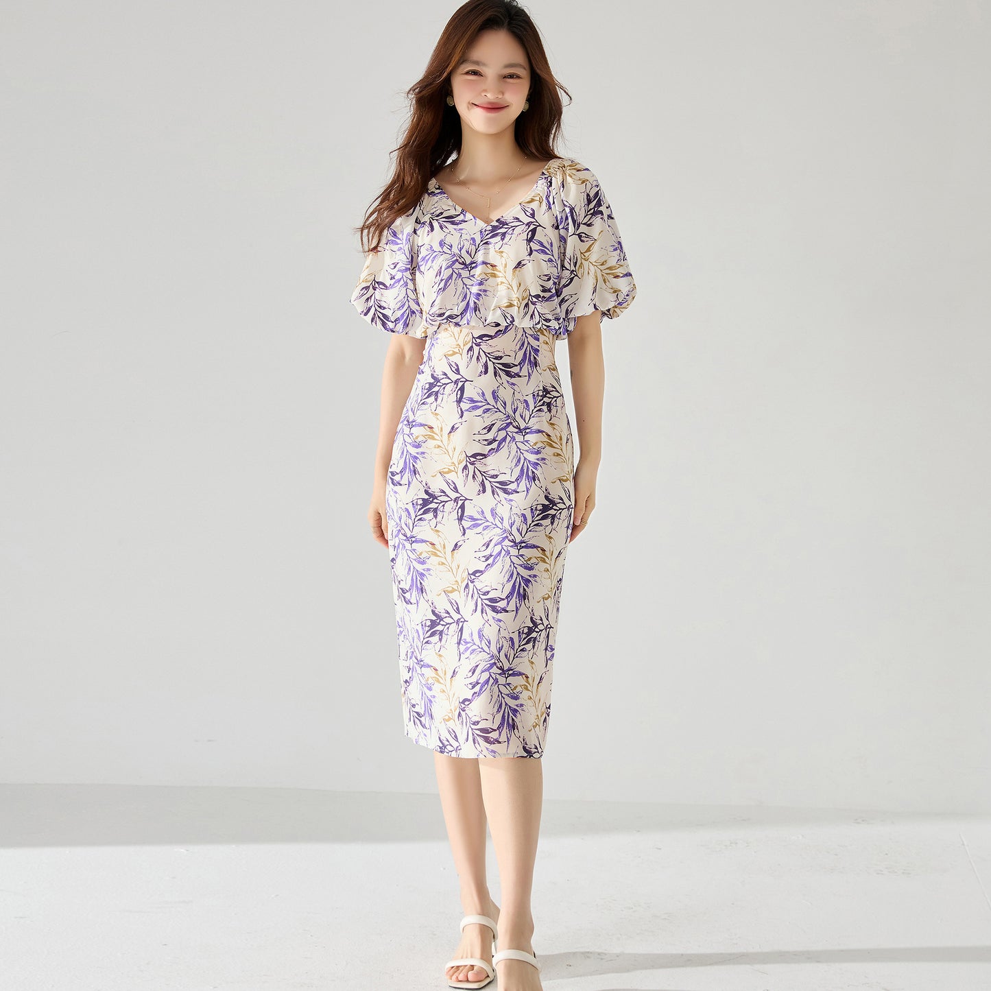 Chic Violet Iris Floral Puff Sleeve Midi Dress