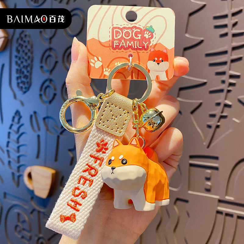 Resin standing posture wooden carving dog keychain, cute and exquisite female creativity, two Ha keychain bag pendant