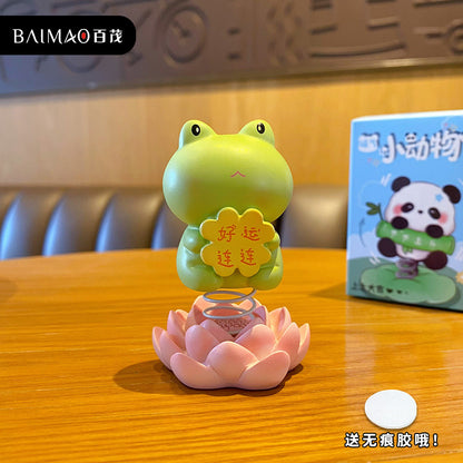 Good luck keeps shaking, happy desktop resin cute pet ornaments, cute pandas, pigs, office workstation decorations