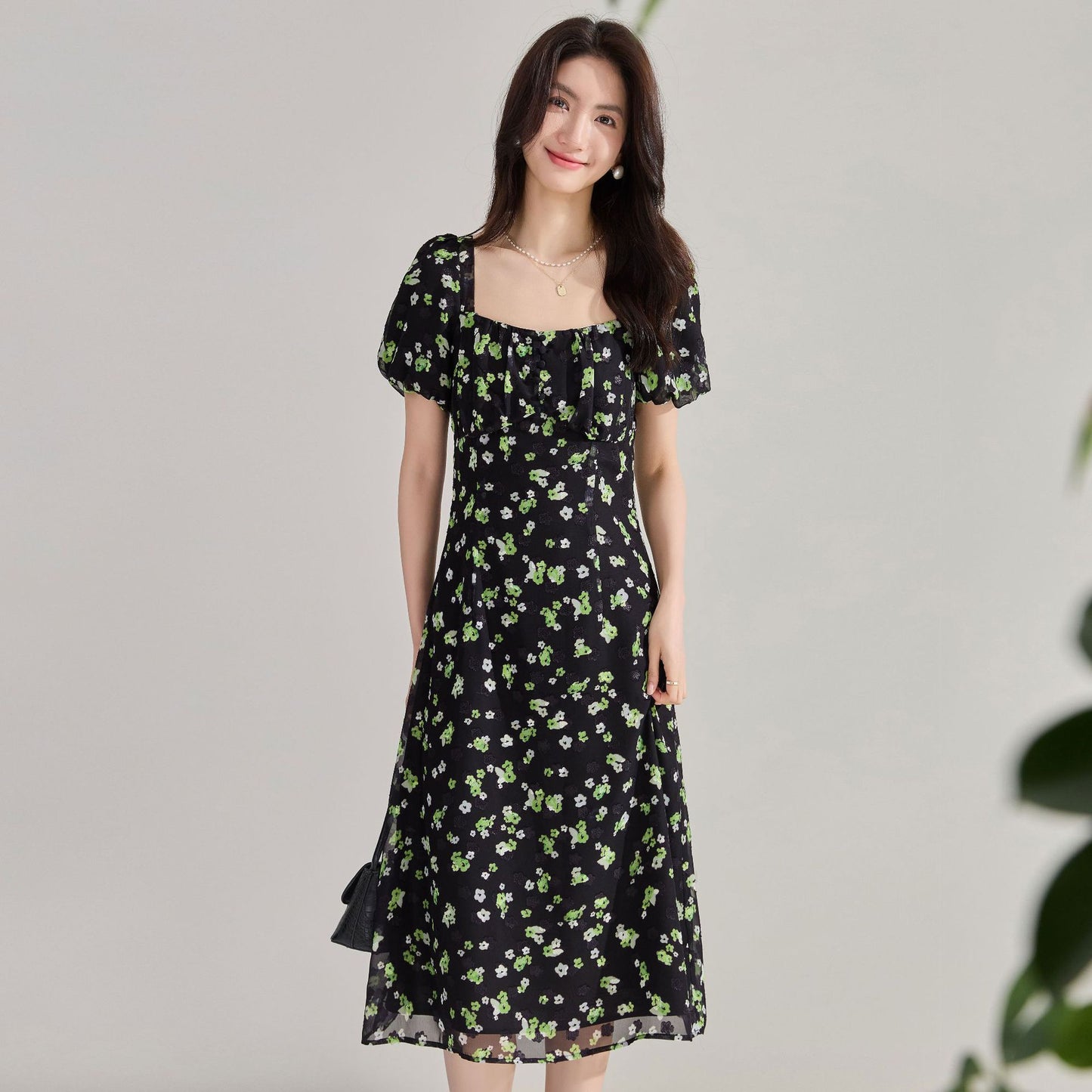 Retro Black French Floral Puff Sleeve Dress