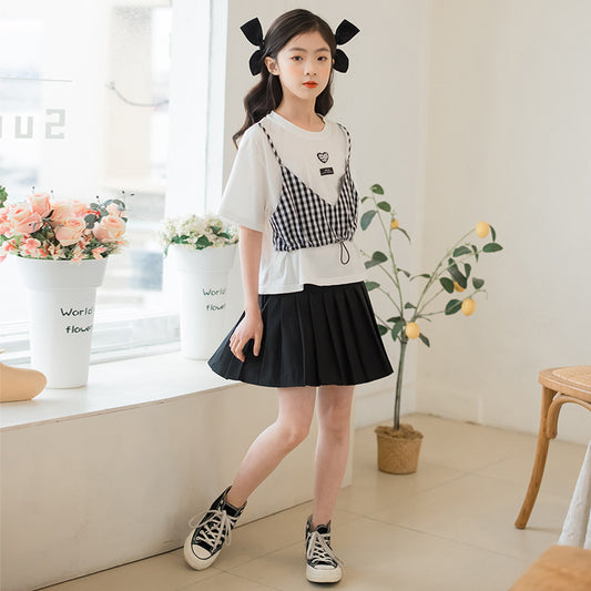Girls' Chic T-shirt and Skirt Two Pieces Outfit Set