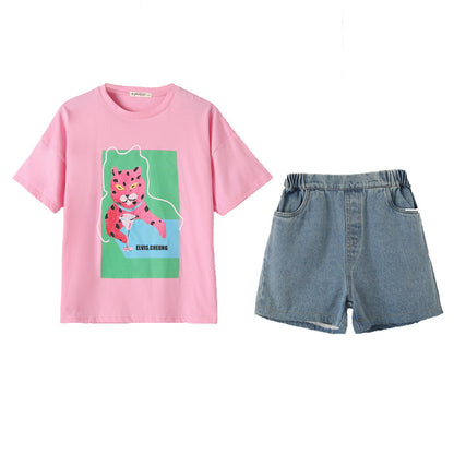 Chic T-shirt and Shorts Outfit Set