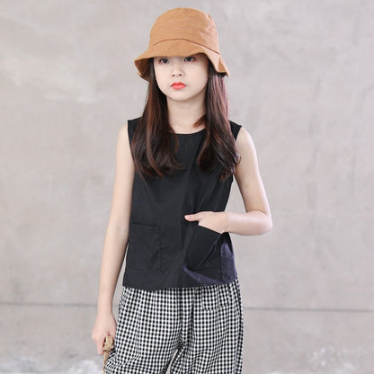 Korean Style Girls' Plain Color Sleeveless Top and Plaid Capri Pants